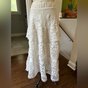 FARM Rio Alucina Luz Guipure Lace Midi Skirt